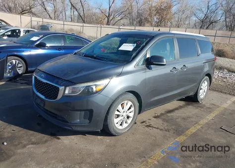 2015 Kia Sedona Lx z USA, uszkodzony, nr VIN KNDMB5C15F6062657